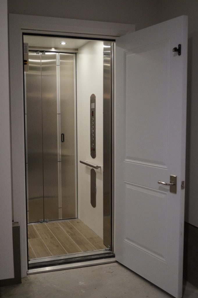 Machine Room Less Home Elevator | Legacy Volt | Federal Elevator 5
